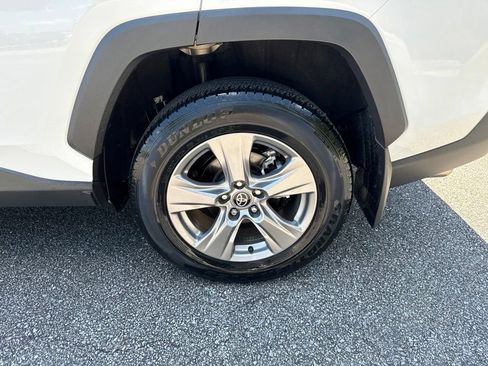 Used 2024 Toyota RAV4 XLE FWD image 20