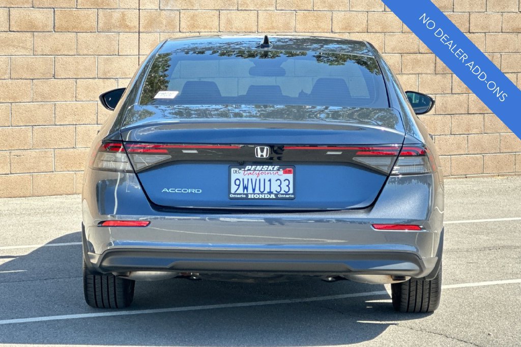 Certified 2025 Honda Accord SE image 5