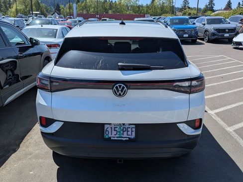 Used 2023 Volkswagen ID.4 Pro S AWD/4WD image 4