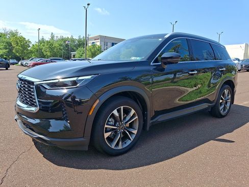 Certified 2025 INFINITI QX60 Luxe AWD/4WD image 3