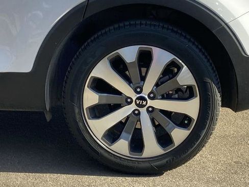 Used 2021 Kia Telluride S image 29