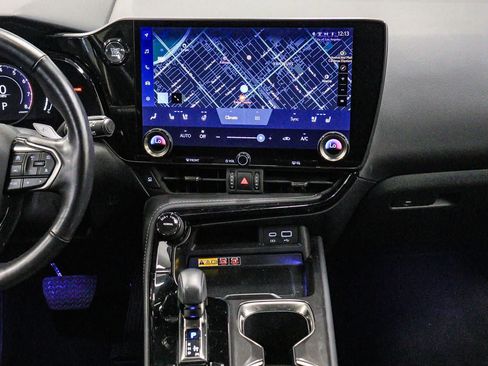 Certified 2025 Lexus NX 350 AWD w/ Premium Package image 14