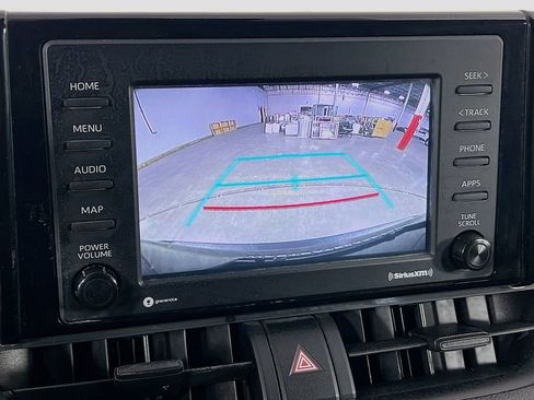 Used 2020 Toyota RAV4 LE image 32