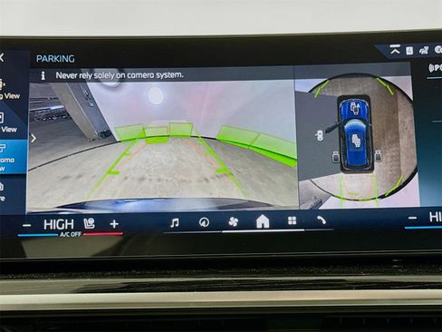 New 2026 BMW X5 xDrive50e w/ M Sport Package image 14