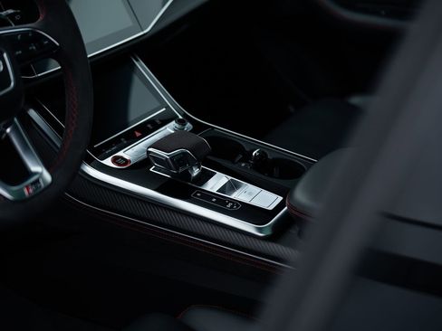 Used 2022 Audi RS Q8 image 19