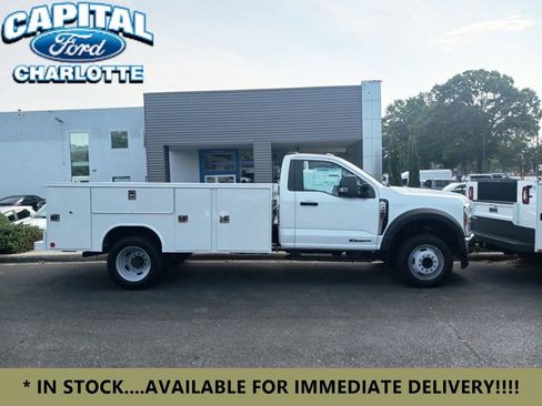 New 2024 Ford F450 XL w/ XL Chrome Package image 5