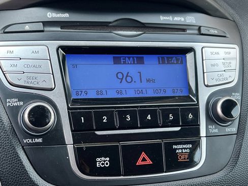 Used 2013 Hyundai Tucson GLS AWD/4WD image 18