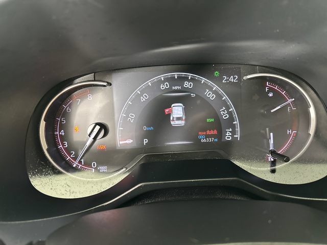 Used 2023 Toyota RAV4 XLE w/ Convenience Package AWD/4WD image 8