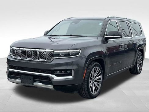 Used 2024 Jeep Grand Wagoneer L Series III image 3