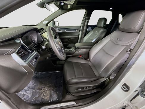 Used 2024 Cadillac XT5 Premium Luxury image 22