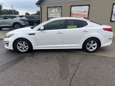 Used 2015 Kia Optima LX w/ Paint Protection Film Package FWD image 8