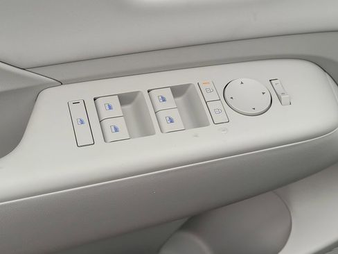 New 2026 Hyundai Kona SEL Premium image 14