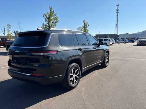 Used 2023 Jeep Grand Cherokee L Limited AWD/4WD image 5