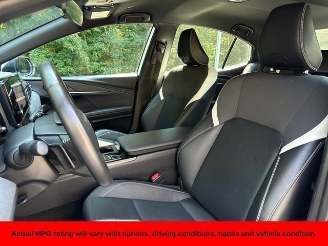 Used 2025 Toyota Camry SE FWD image 47