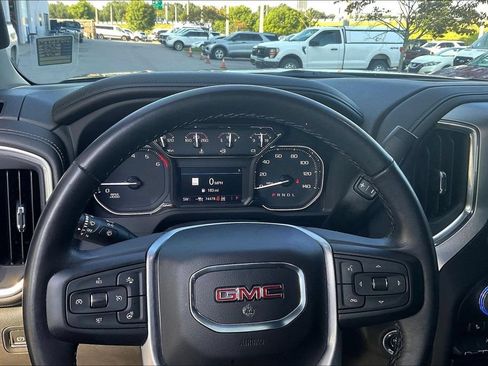 Used 2022 GMC Sierra 1500 SLT w/ SLT Premium Plus Package AWD/4WD image 14