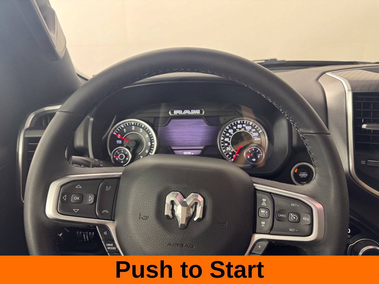 Used 2025 RAM 1500 Big Horn AWD/4WD image 15