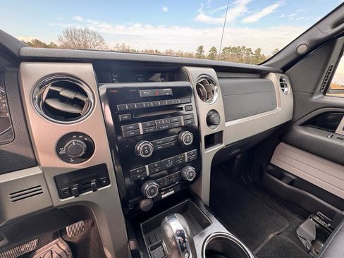 Used 2012 Ford F150 FX4 w/ FX Luxury Pkg image 19