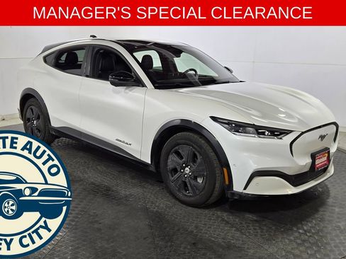 Used 2022 Ford Mustang Mach-E California Route 1 AWD/4WD image 1