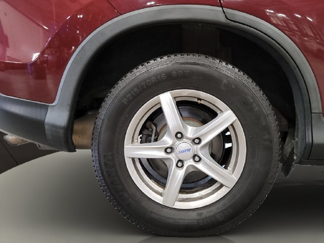 Used 2012 Honda CR-V LX image 33