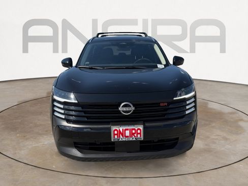 Used 2026 Nissan Kicks SR FWD image 6