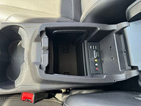 Used 2014 Ford Focus Titanium FWD image 20