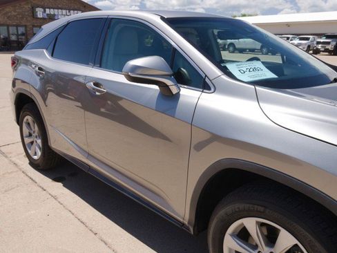 Used 2017 Lexus RX 350 FWD w/ Accessory Package image 10