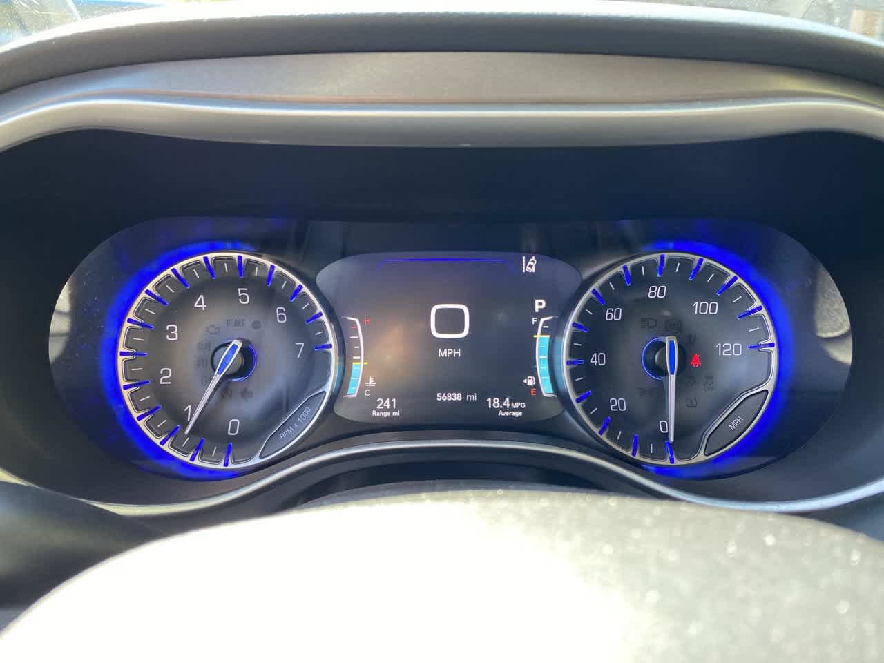 Used 2023 Chrysler Pacifica Touring-L FWD image 26