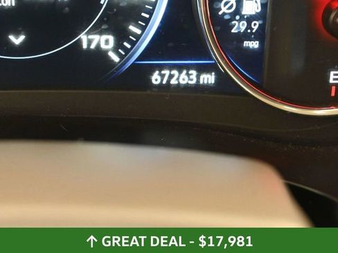 Used 2024 Chevrolet Malibu LT image 37