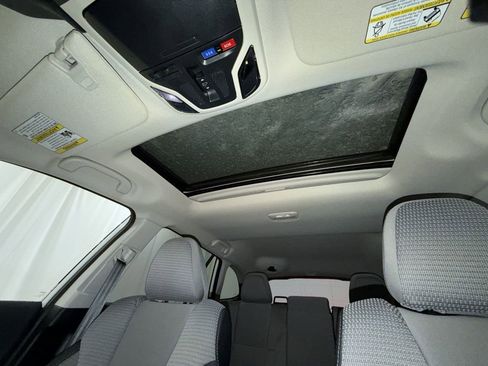 Certified 2025 Subaru Outback Premium image 24