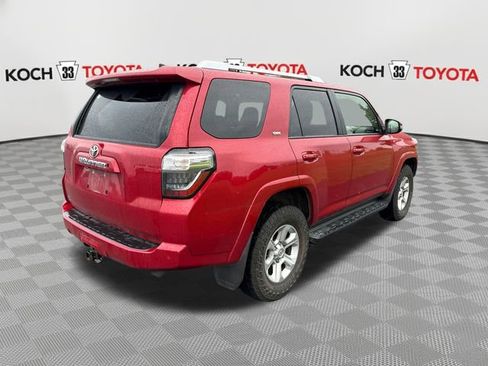 Used 2017 Toyota 4Runner SR5 Premium AWD/4WD image 8