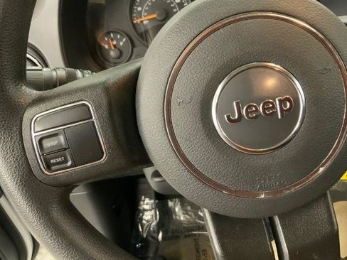 Used 2015 Jeep Compass Sport w/ Power Value Group AWD/4WD image 18