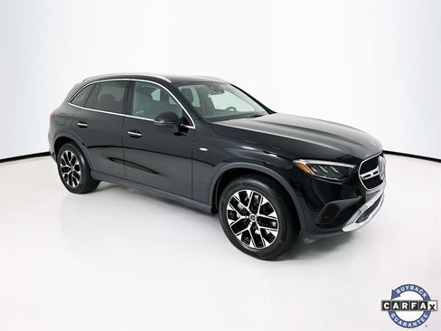 Used 2025 Mercedes-Benz GLC 350e 4MATIC image 1