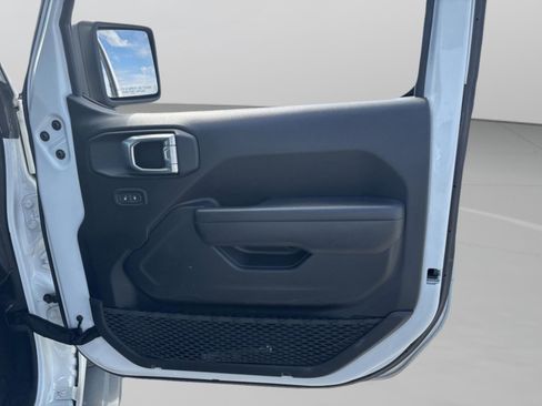 Used 2023 Jeep Wrangler Unlimited Rubicon 4xe w/ Cold Weather Group image 31