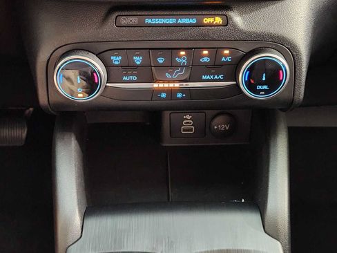 Used 2025 Ford Escape Active AWD/4WD image 19