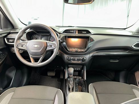 Certified 2023 Chevrolet TrailBlazer LT w/ Convenience Package image 28