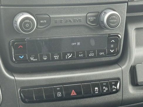 Used 2024 RAM ProMaster 3500 w/ Quick Order Package 22H SLT+ image 38