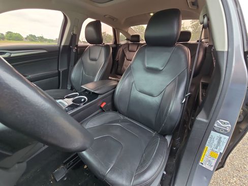 Used 2013 Ford Fusion Titanium FWD image 11