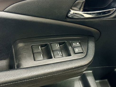 Used 2017 Honda Pilot EX image 18