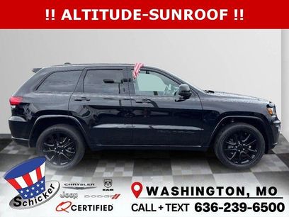 Used 2019 Jeep Grand Cherokee Altitude