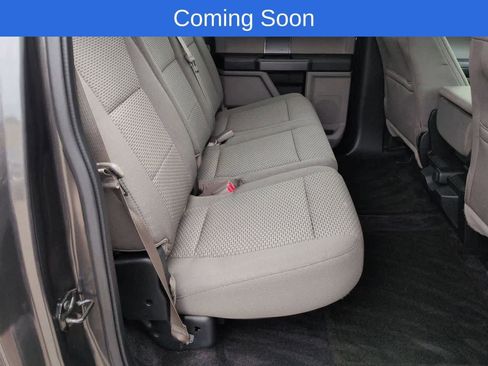 Used 2015 Ford F150 XLT w/ Equipment Group 302A Luxury image 19