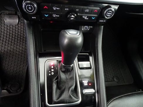 Certified 2024 Jeep Compass Latitude w/ Sun and Sound Group image 12