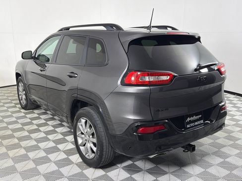 Used 2018 Jeep Cherokee Latitude image 7