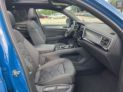 New 2026 Volkswagen Atlas Cross Sport SE image 31