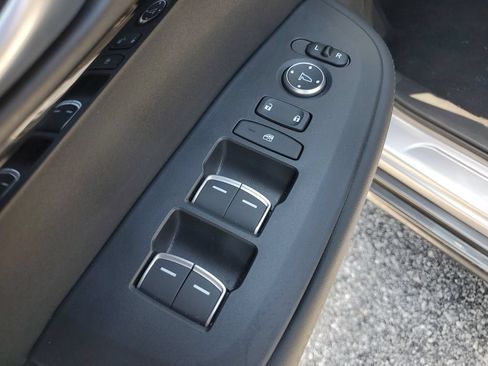 Certified 2025 Acura ADX FWD image 17