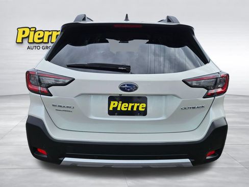Used 2023 Subaru Outback Limited AWD/4WD image 4