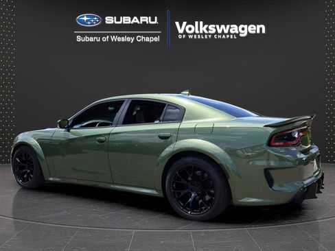 Used 2020 Dodge Charger SRT Hellcat w/ Carbon/Suede Interior Package RWD image 6