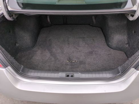 Used 2014 Nissan Altima 2.5 SV image 30