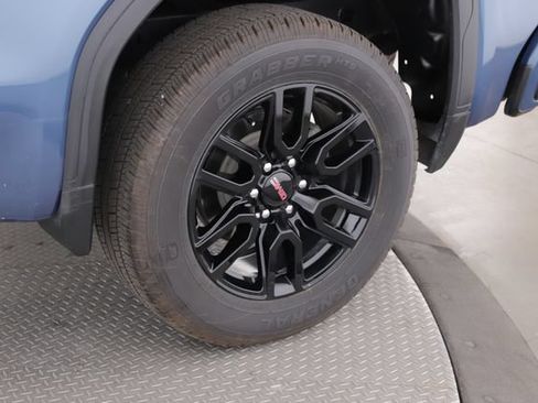 Used 2026 GMC Sierra 1500 Elevation AWD/4WD image 14