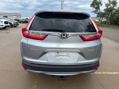 Used 2018 Honda CR-V EX image 4