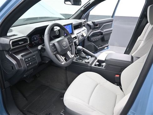 New 2026 Toyota 4Runner SR5 image 4